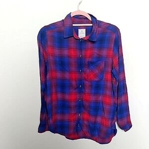 American Eagle Red and Blue Plaid Vintage Boyfriend Button Up Shirt Size Medium